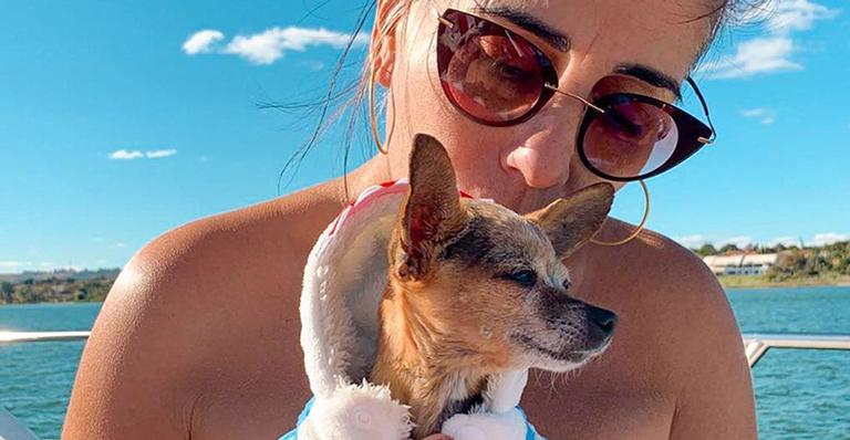 Luto! Gloria Pires lamenta morte de cadelinha de estimação: “Ela está em paz”