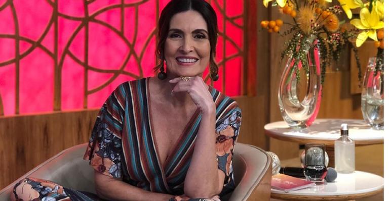Fátima Bernardes surge em clique raro com herdeiro e lamenta viagem do menino