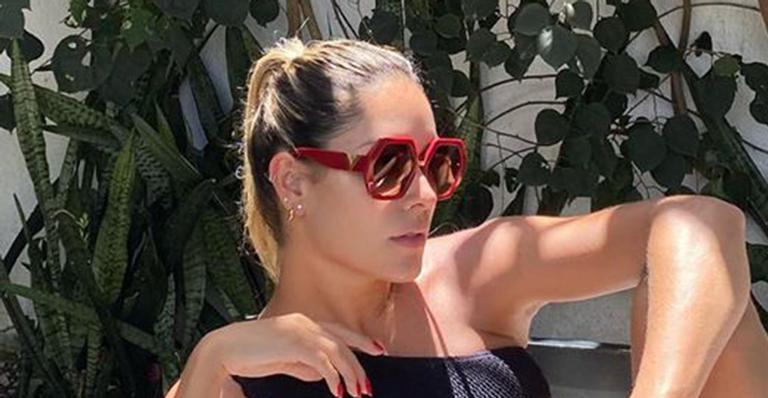Poderosa, Thyane Dantas toma sol em sua mansão e Wesley Safadão avisa: “Minha”