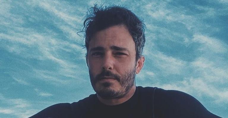 Thiago Rodrigues fala sobre as dificuldades de ser ator no Brasil: “Nenhuma segurança”