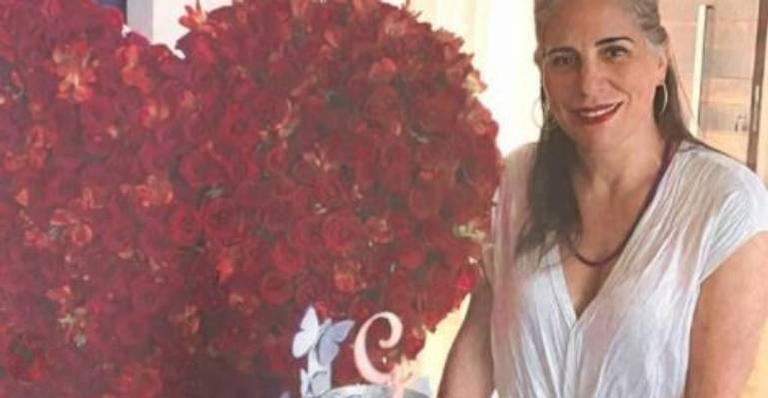 Gloria Pires reúne os quatro filhos em clique especial: ”Meus tesouros”