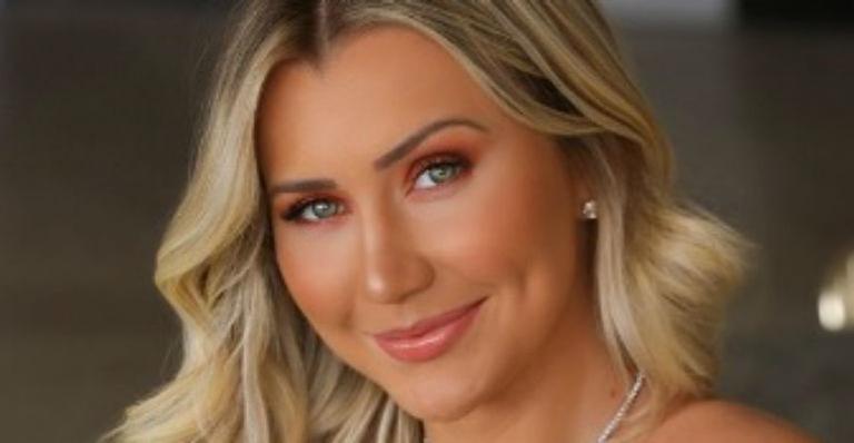 Ana Paula Siebert deixa web morrendo de amores ao dividir clique de Vicky vestida de unicórnio: “Ela é perfeita”