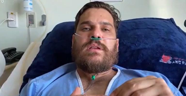 Fora da UTI, Cauan relata recuperação difícil da Covid-19: “Pensei que se morresse era mais vantagem”