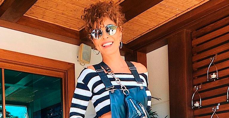 Juliana Paes surge radiante com macacão recortado e mostra abdômen: “Linda demais”