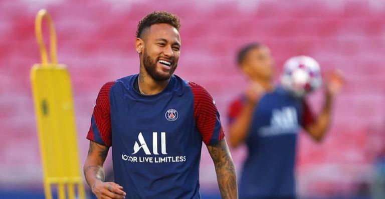 Neymar Jr. fala sobre derrota na Champions Legue e recebe apoio da ex de Maluma