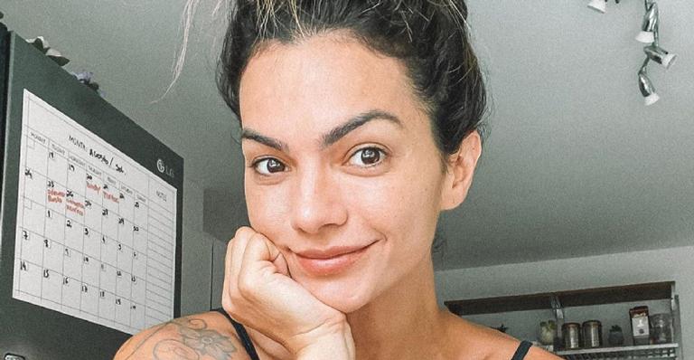 Kelly Key se diverte em parquinho na companhia do herdeiro mais novo