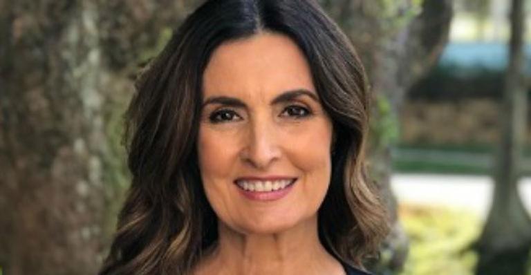 Apaixonados, Fátima Bernardes e Túlio Gadêlha surgem grudados em clique e derretem web: “Casal perfeito”