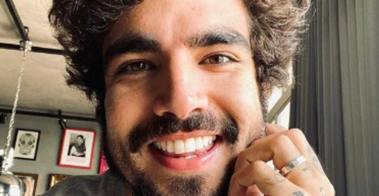 Caio Castro protagoniza cena romântica com Grazi Massafera e deixa web eufórica: “Um absurdo de beleza”