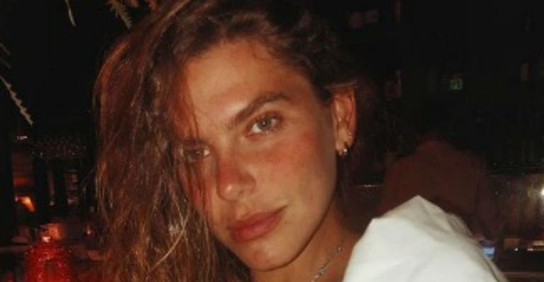 Mariana Goldfarb aparece agarradinha com Cauã Reymond: “Que casal! Que energia”