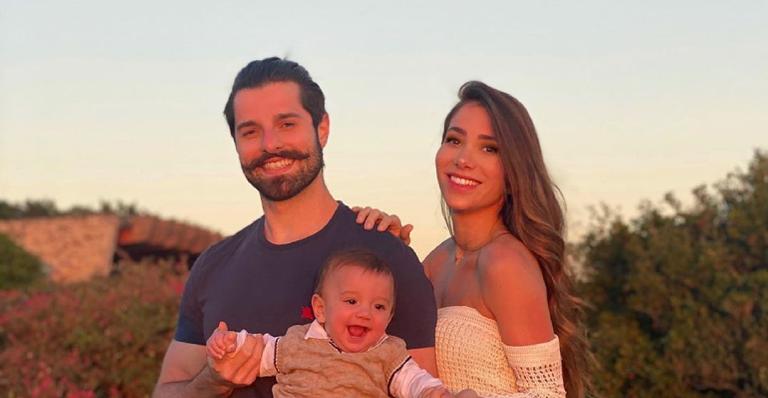 Alok ‘flagra’ momento fofura entre Romana Novais e o herdeiro, Ravi: ”Super mãe”