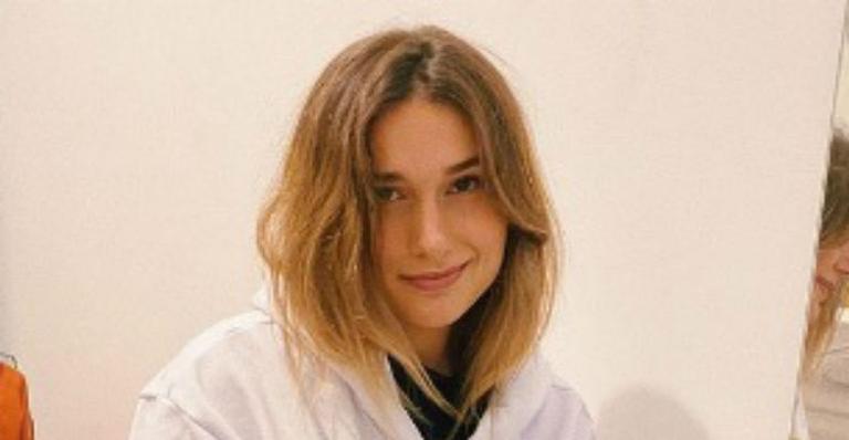 Apaixonada, Sasha Meneghel protagoniza momento romântico com o namorado e se declara: “Tão bom te amar”