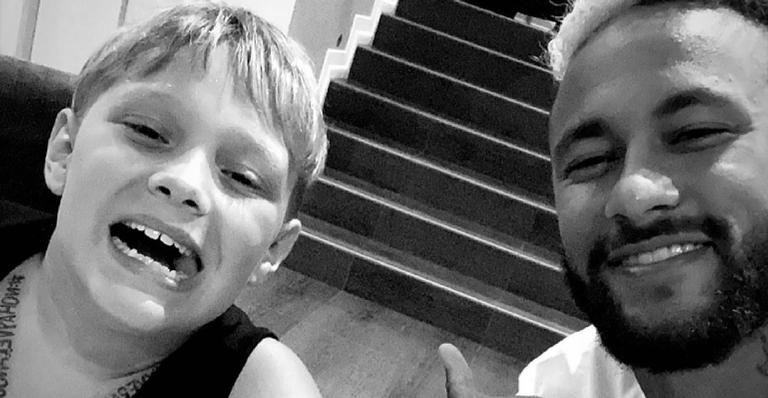 Neymar Jr. se pronuncia pela primeira vez após testar positivo para a Covid-19