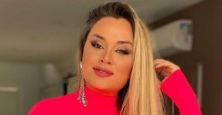 Ousada, Juju Salimeni surge nua nas redes e deixa parte bumbum poderoso à mostra: “Pelo amor de Deus”