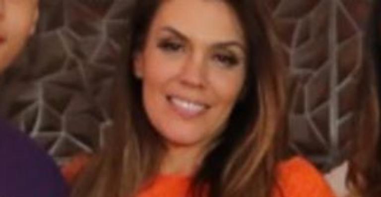 Simony reúne os quatro filhos em registro raríssimo e se emociona: ”Por vocês, eu nunca desisti”