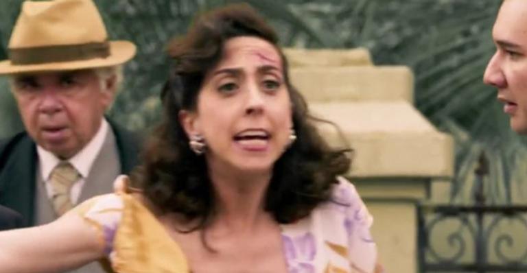 Êta Mundo Bom: Clarice anuncia sequestro de Filomena e acaba com casamento