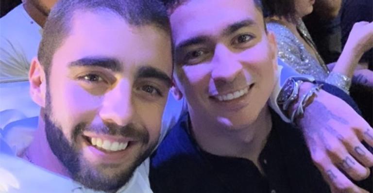 Pedro Scooby faz homenagem ao ex-cunhado, irmão de Anitta: ”Meu irmão”