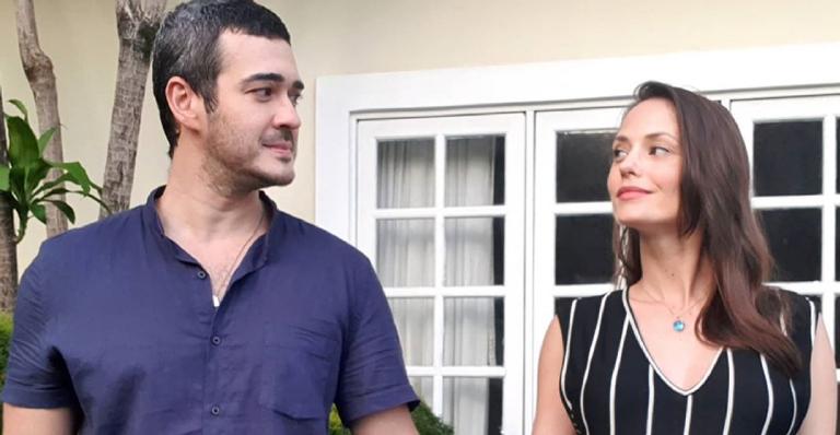 Que grandão! Rosanne Mulholland e Marcos Veras celebram primeiro mês de vida do herdeiro