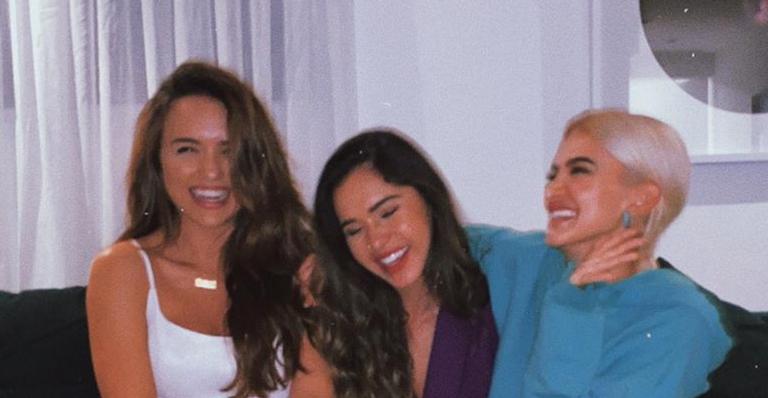 Rafa Kalimann recebe Manu Gavassi e Gizelly Bicalho em sua casa e deixa web nostálgica: ”Giranu!”