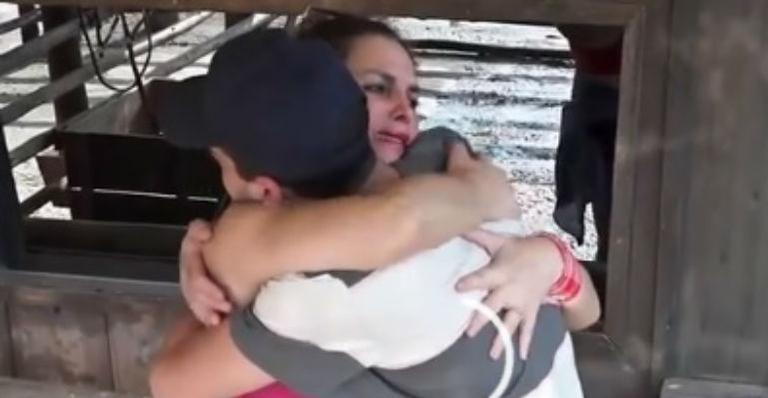 A Fazenda 12: Luiza Ambiel chora ao se preocupar com o seu envolvimento em polêmicas: “Completamente queimada”