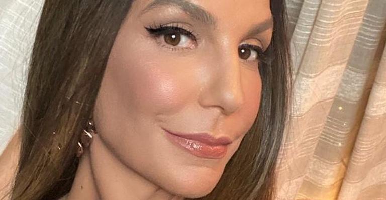 Ivete Sangalo encanta web ao mostrar a filha cantando sua música: ”Tá no sangue”