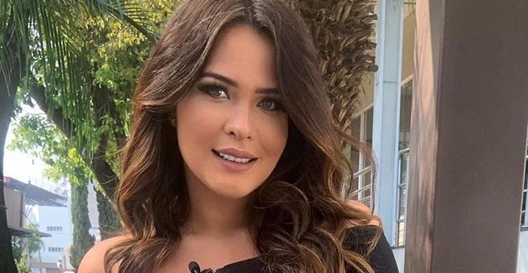 Na Record, Geisy Arruda aposta em look comportado e brinca: “Motivo? O Bispo”