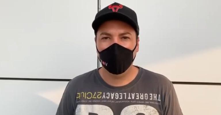 Vinicius, da dupla com João Bosco, testa positivo para Covid-19: ”Isolado da família”