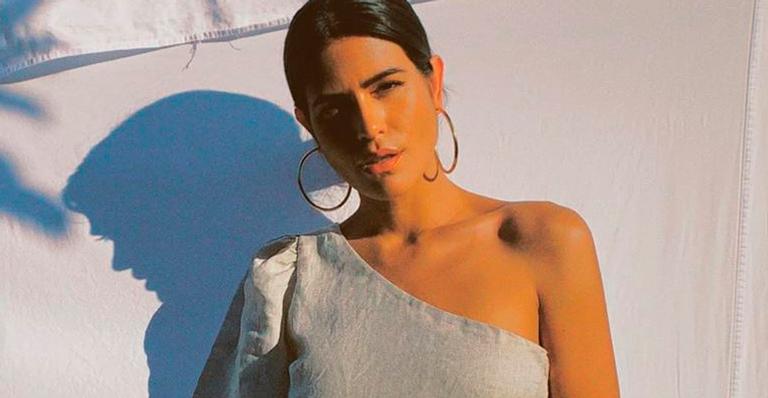 Filha de Glória Pires, Antônia Morais ostenta barriga sarada com top curto e arrasa: “Bonita e tem classe”