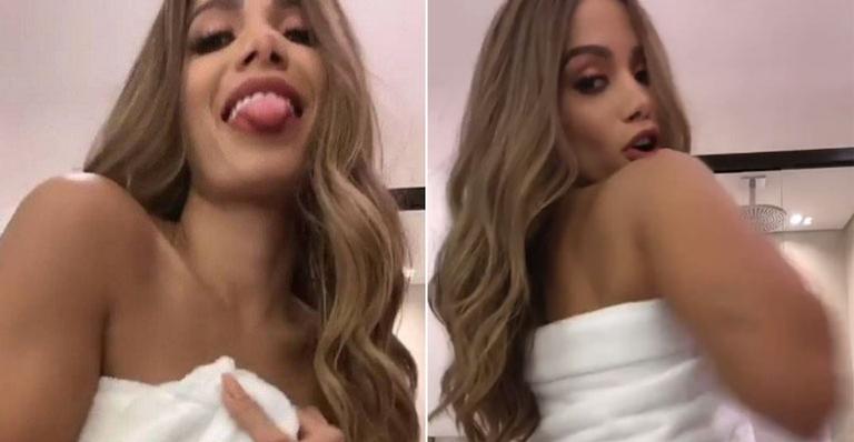 Anitta deixa a toalha cair em vídeo sensual no banheiro e conteúdo é apagado: “Banido por nudez”