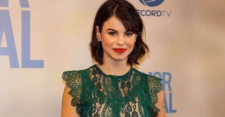 Em desabafo, Sthefany Brito relata fortes dores durante a gravidez: “Me sentia culpada”