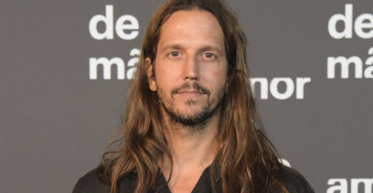 Vladimir Brichta testa positivo para Covid-19 e é afastado do elenco de ‘Amor de Mãe’
