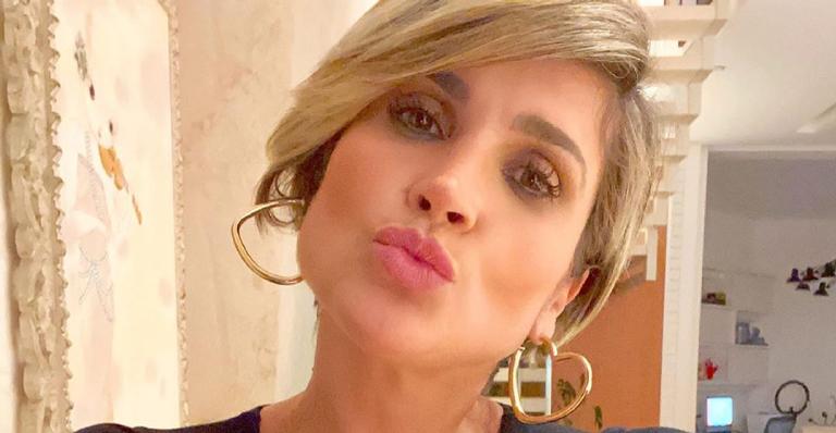 Flávia Alessandra surge com decote generoso e eleva a temperatura: ”Que mulher”