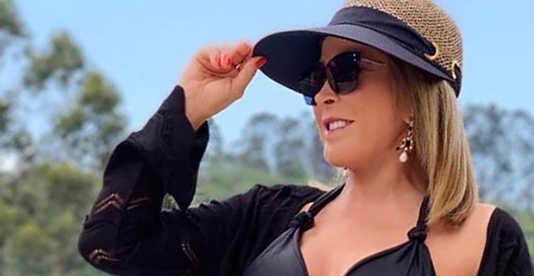 Aos 62 anos, Zilu Camargo surge só de biquíni e corpão sarado chama atenção: “Poderosa”