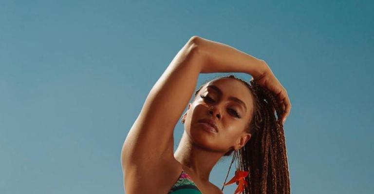 Dandara Mariana deixa fãs babando ao exibir curvas perfeitas em clique ousado