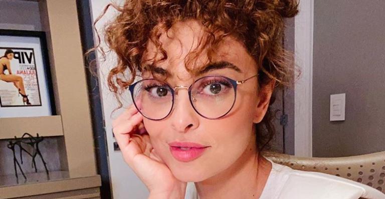 Juliana Paes mostra pinturas feitas a mão e choca fãs ao mostrar lado artista: “Criativa”