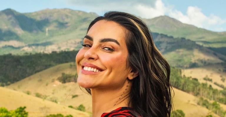 Cleo Pires celebra aniversário agradecendo carinho do público: ”Presente sem preço”