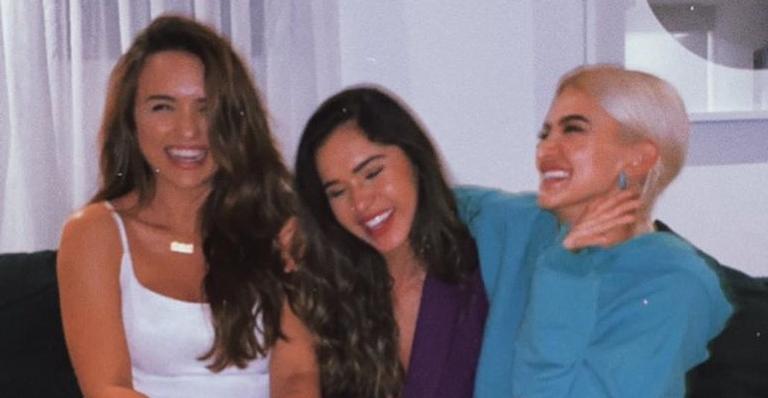 Gizelly Bicalho, Rafa Kalimann e Manu Gavassi promovem encontro pós-BBB20