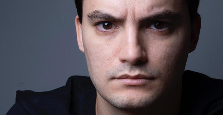 Felipe Neto convoca influenciadores para fazer oposição a Jair Bolsonaro: “Quem se cala é cúmplice”