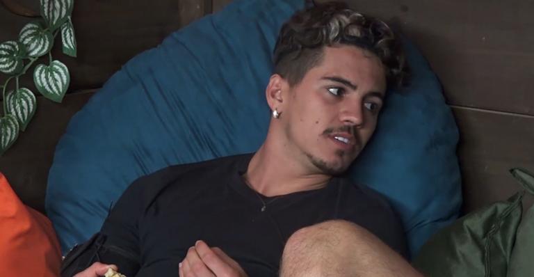 A Fazenda: Biel diz ter medo de conversar com Jojo Todynho: “O que eu fiz?”