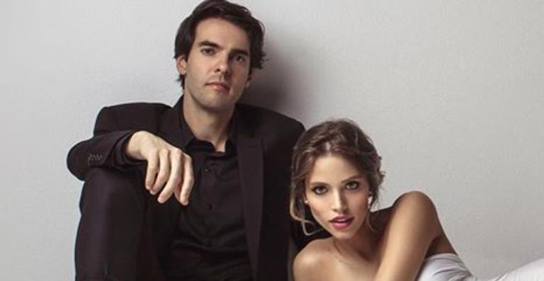 Kaká compartilha clique da esposa com a herdeira minutos após o parto