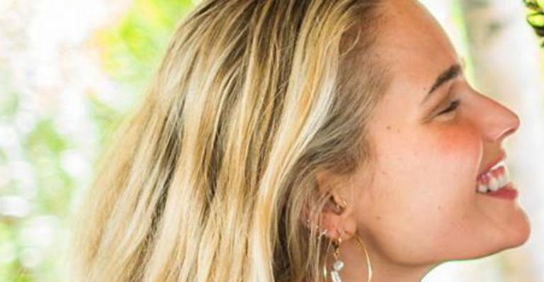 Nas Maldivas, Yasmin Brunet e namorado trocam olhares e protagonizam cena apaixonante: “Como não se encontraram antes?”