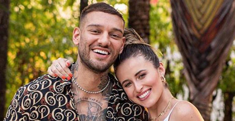 Esposa de Lucas Lucco, Lorena Carvalho abre o jogo sobre sexo na gravidez: “Não machuca”