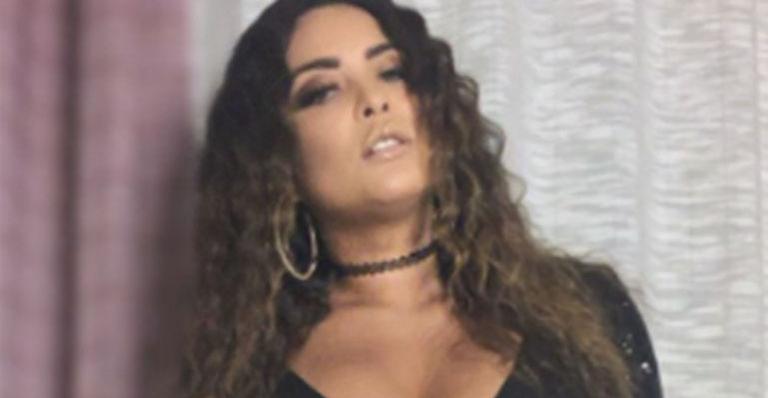 Geisy Arruda exibe corpaço ao curtir noitada com vestidinho colado e decote profundo: “Espetáculo”