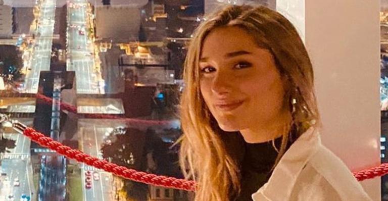 Sasha Meneghel aproveita jantar romântico a dois com o namorado: ”Amor da minha vida”