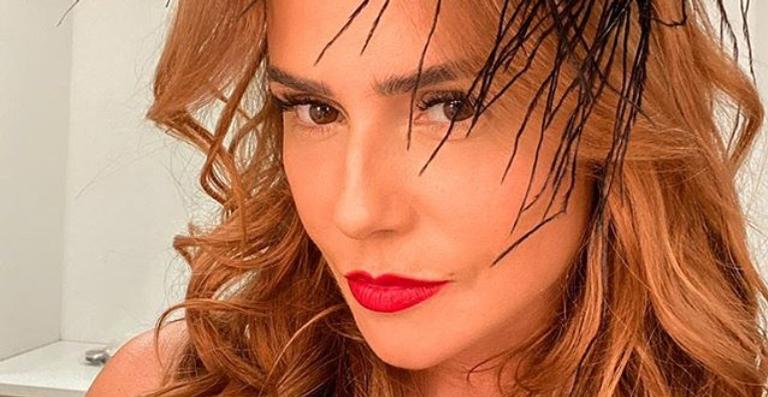 Deborah Secco fala sobre ‘privilégios’ da profissão: ”Agradecimento ao ofício”