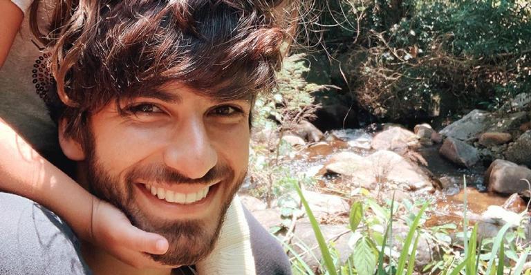 Marido de Deborah Secco compartilha momento encantador com a herdeira