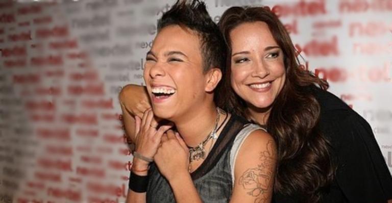 Ana Carolina e Maria Gadu trocam declarações na web: ”Saudade”