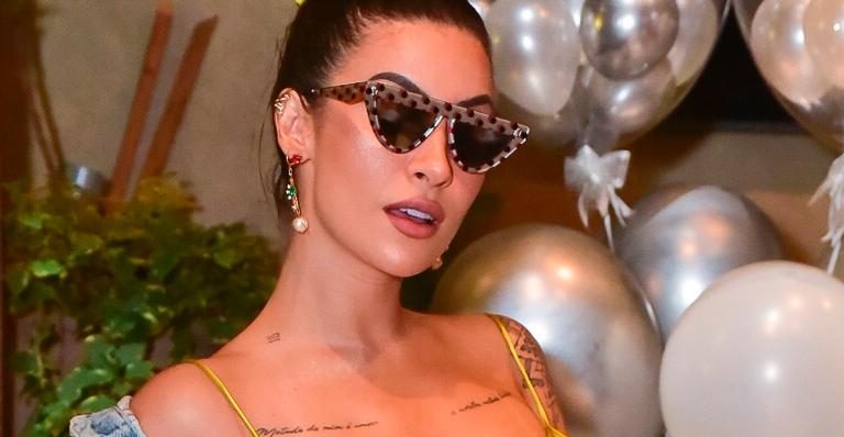 Ex-BBB Bianca Andrade surge com look arrasador em comemoração de aniversário