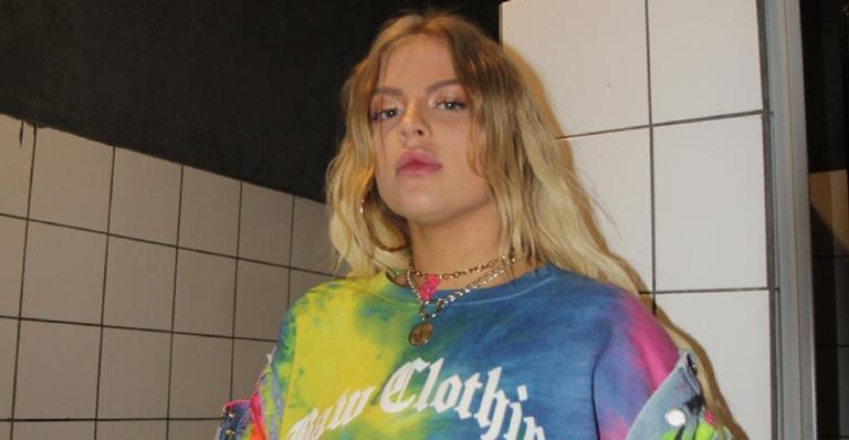 Alvo de ataques na web, Luísa Sonza faz desabafo nas redes sociais: ”Vai passar”