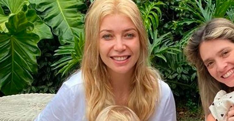 Luiza Possi flagra primeira amizade do filho de um ano e encanta: “É muita fofura”