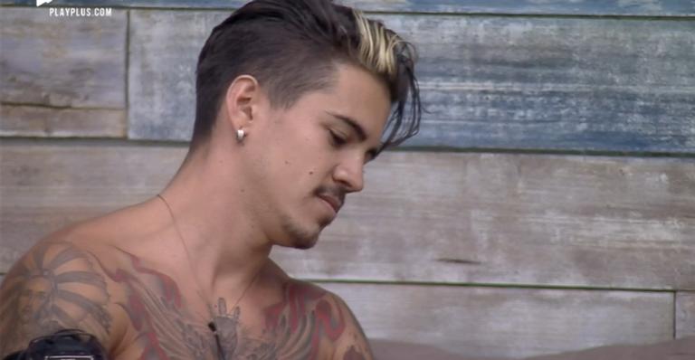 A Fazenda: Biel fica revoltado com Mariano após voltar da Roça: “Vergonha alheia”